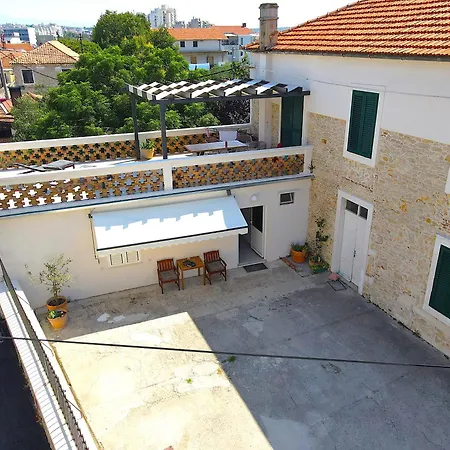 Karuzz 2 Apartment Zadar